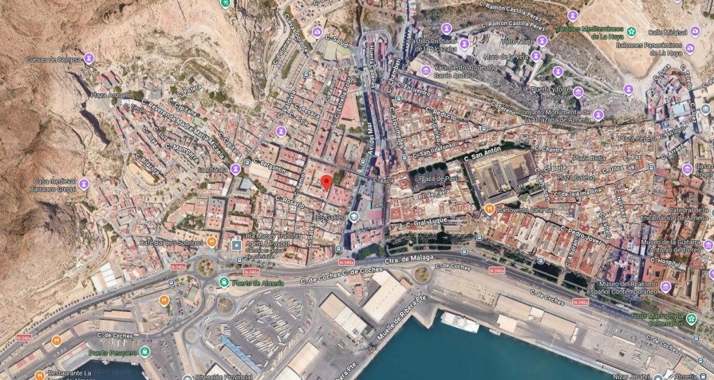 Piso en Venta en Almería Almería - foto 3