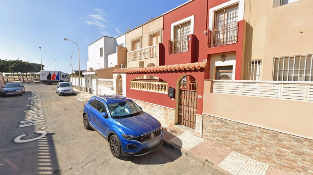 Casa-Chalet en Venta en Roquetas De Mar Almería