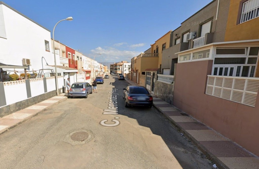 Casa-Chalet en Venta en Roquetas De Mar Almería - foto 2
