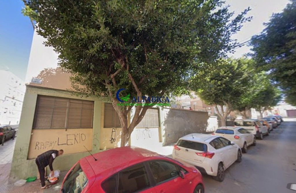 Piso en Venta en Almería Almería - foto 4