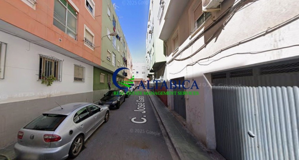 Piso en Venta en Almería Almería