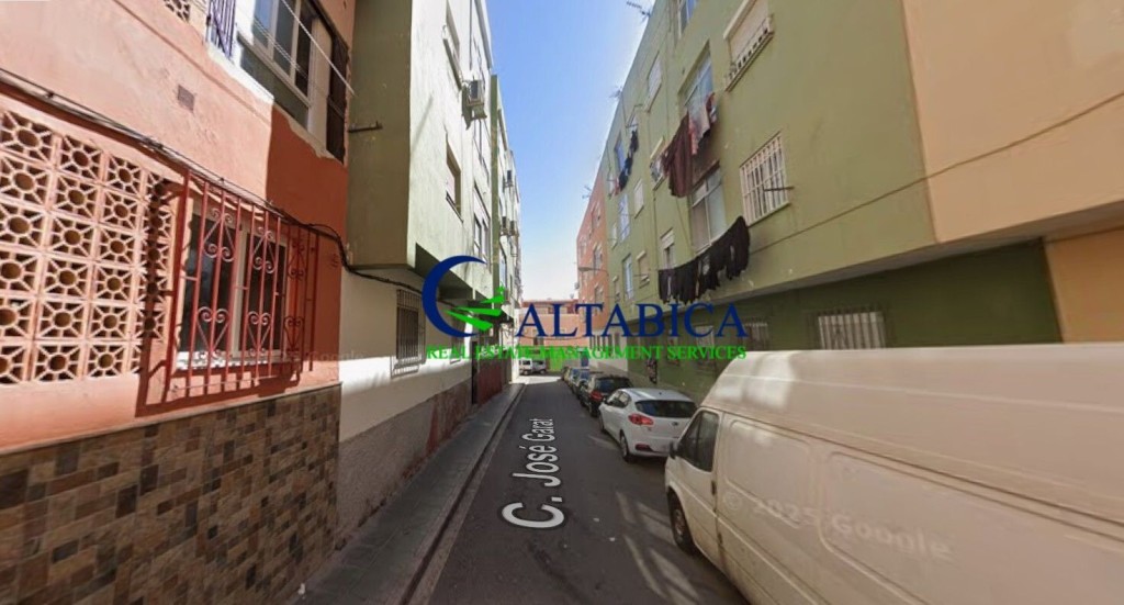 Piso en Venta en Almería Almería - foto 4