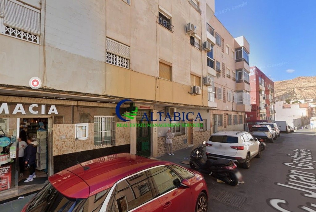 Piso en Venta en Almería Almería - foto 2