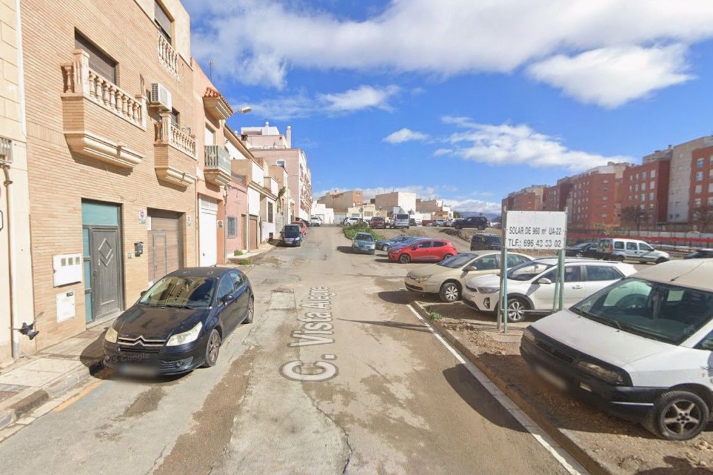 Piso en Venta en Almería Almería - foto 3