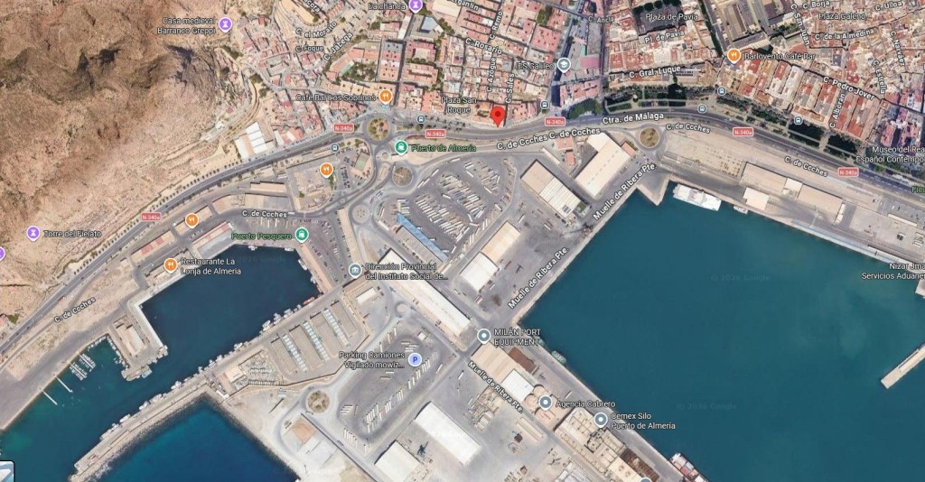 Piso en Venta en Almería Almería - foto 5