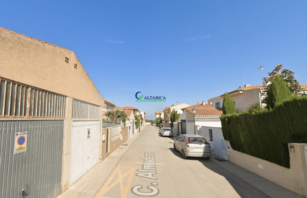 Casa-Chalet en Venta en Gabias, Las Granada - foto 2