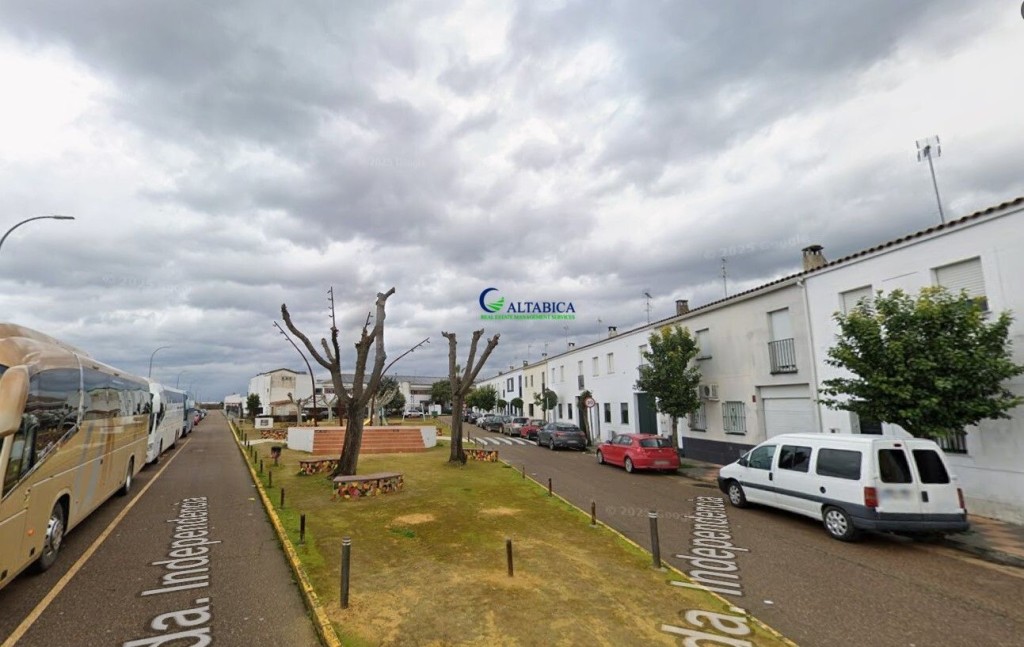 Casa-Chalet en Venta en Valdelacalzada Badajoz - foto 3