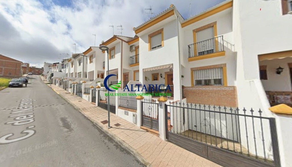 Casa-Chalet en Venta en Mengibar Jaén - foto 3