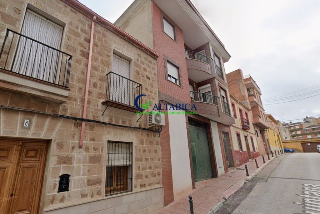 Piso en Venta en Linares Jaén - foto 2