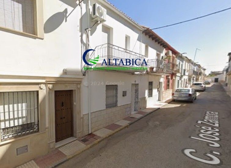 Casa-Chalet en Venta en Bailen Jaén - foto 2