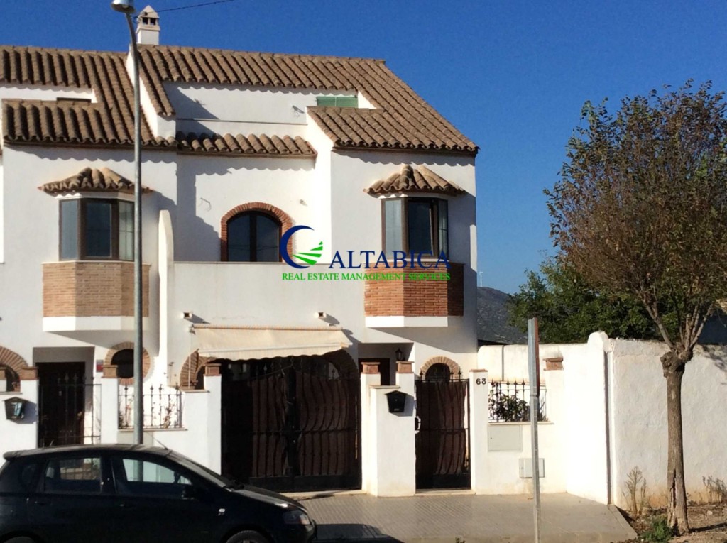 Casa-Chalet en Venta en Sierra De Yeguas Málaga - foto 6