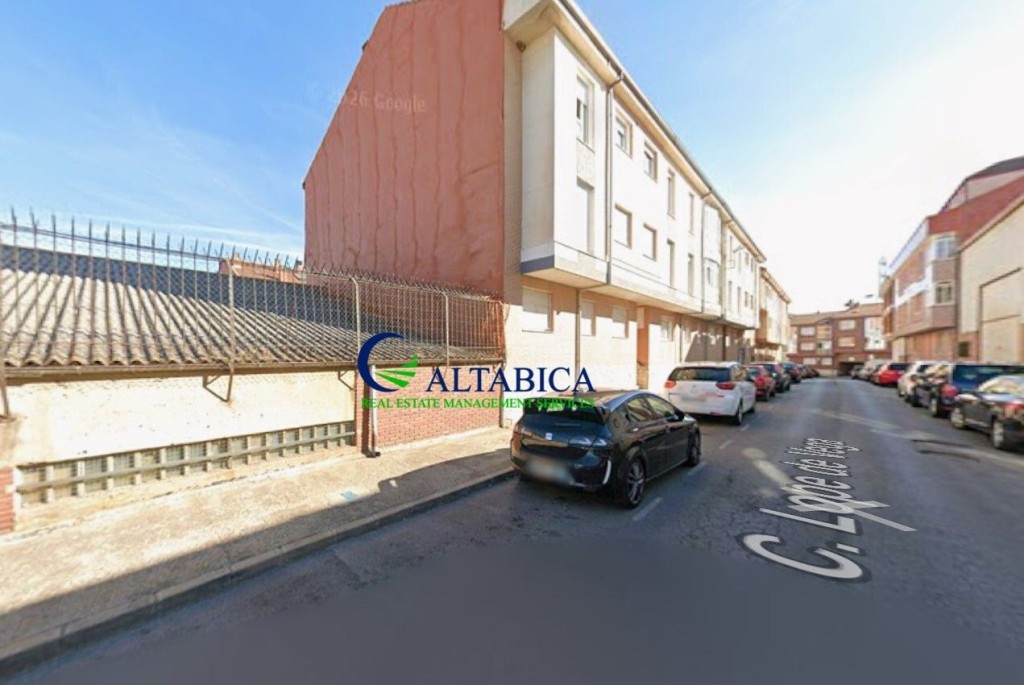 Piso en Venta en Villaquilambre León - foto 4