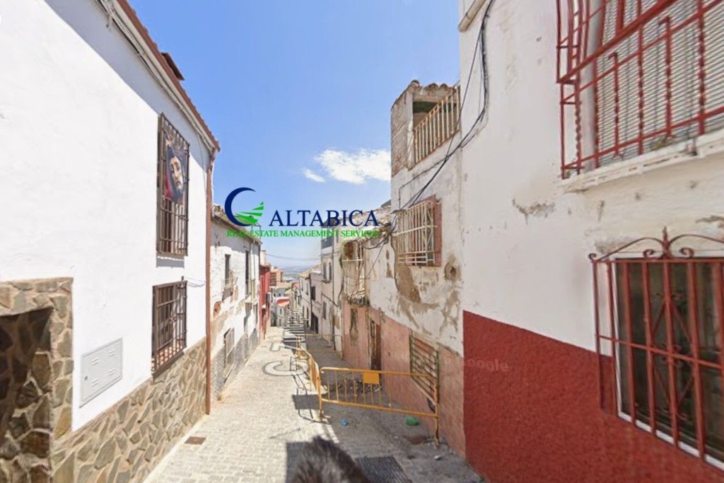 Casa-Chalet en Venta en Jaen Jaén - foto 2