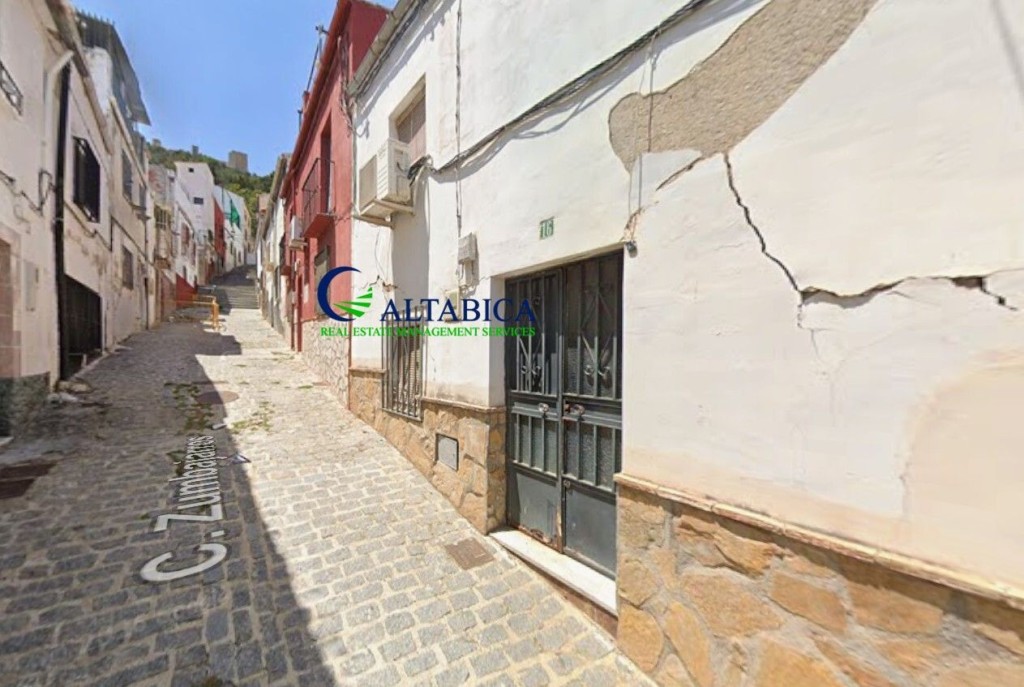 Casa-Chalet en Venta en Jaen Jaén - foto 4