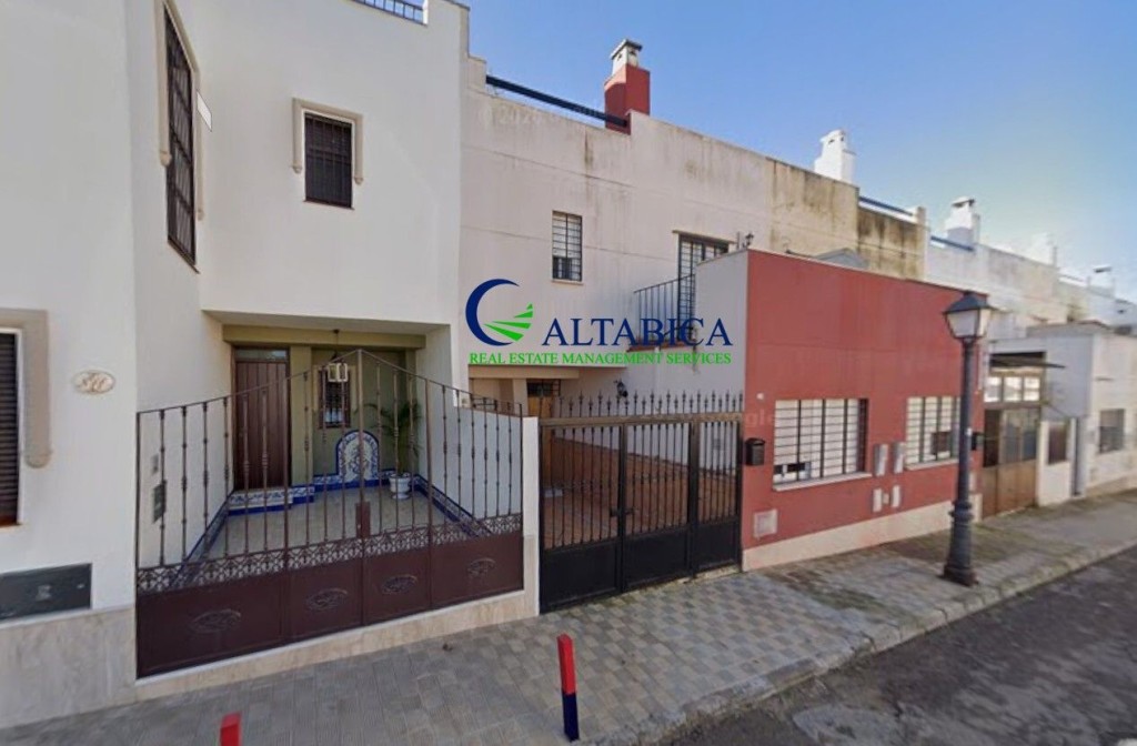 Casa-Chalet en Venta en Puebla Del Rio, La Sevilla - foto 2