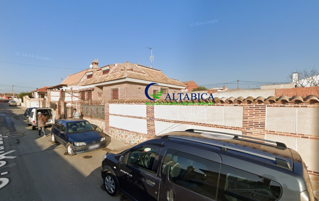 Casa-Chalet en Venta en Chozas De Canales Toledo