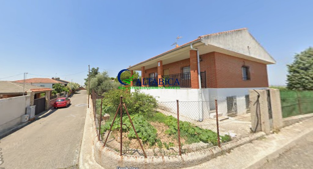 Casa-Chalet en Venta en Palomeque Toledo