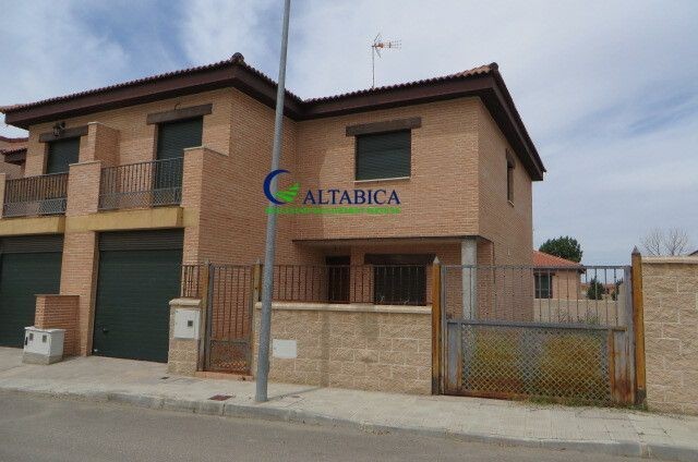 Casa-Chalet en Venta en Mora Toledo - foto 3