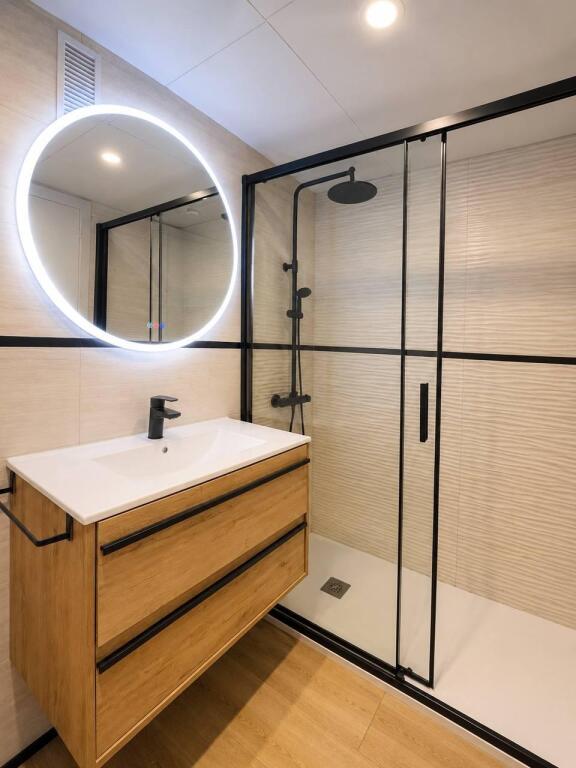Exclusivo piso en Pau I con reforma de lujo - foto 20