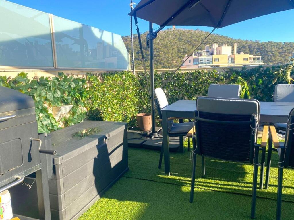 ÁTICO DÚPLEX DE LUJO EN EXCLUSIVA | PRIMERA LÍNEA DE LA CALA - foto 22
