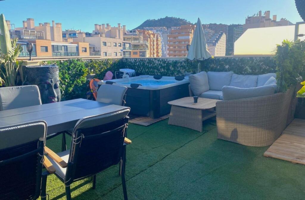 ÁTICO DÚPLEX DE LUJO EN EXCLUSIVA | PRIMERA LÍNEA DE LA CALA - foto 24