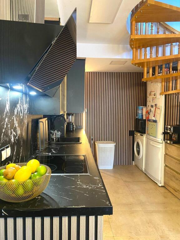 ÁTICO DÚPLEX DE LUJO EN EXCLUSIVA | PRIMERA LÍNEA DE LA CALA - foto 25