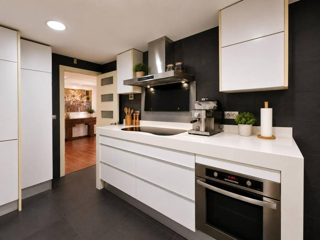 Exclusivo piso en venta junto a Alfonso X El Sabio y Mercado - foto 17