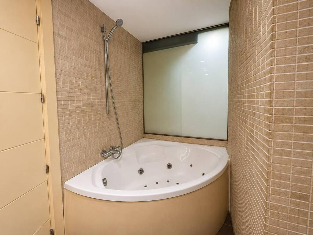 Exclusivo piso en venta junto a Alfonso X El Sabio y Mercado - foto 10