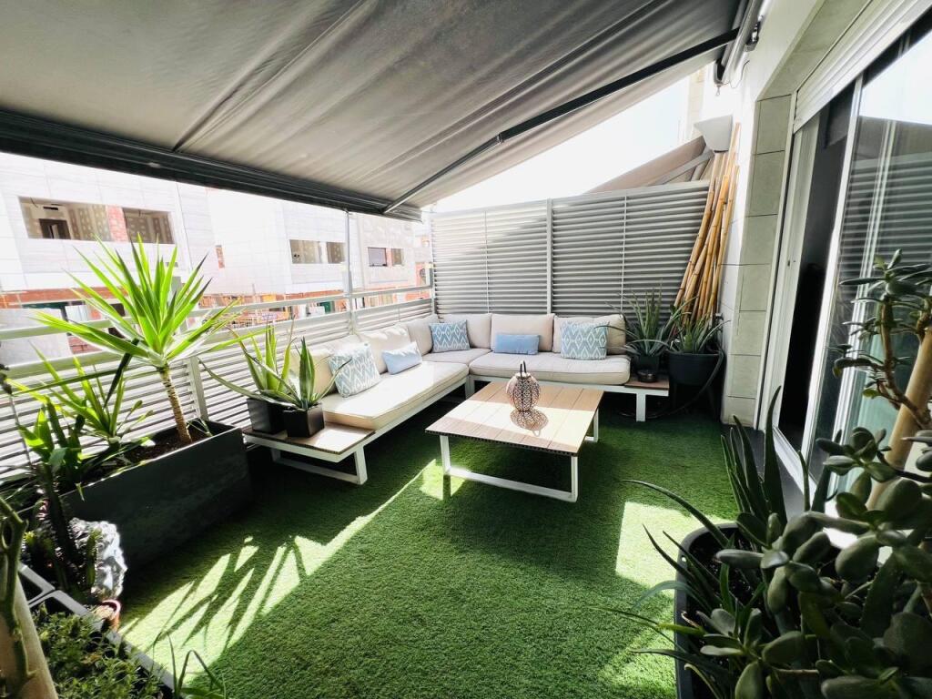 EXCLUSIVO CHALET ADOSADO DE DISEÑO CON SOLÁRIUM PRIVADO Y CA - foto 34