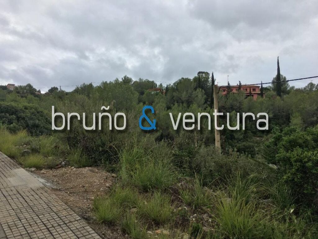 Solar urbano residencial no cosolidado de 860 m2 en Olivella - foto 11