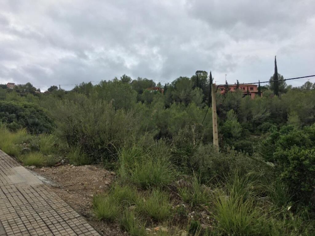 Solar urbano residencial no cosolidado de 860 m2 en Olivella - foto 5