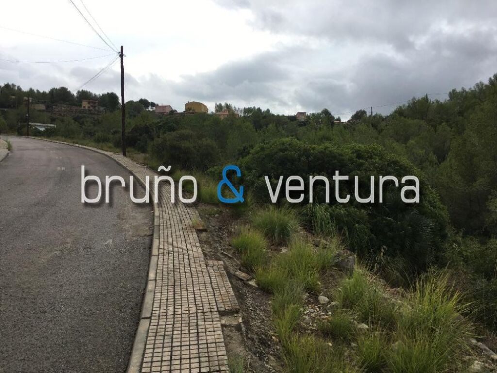 Solar urbano residencial no cosolidado de 860 m2 en Olivella - foto 10