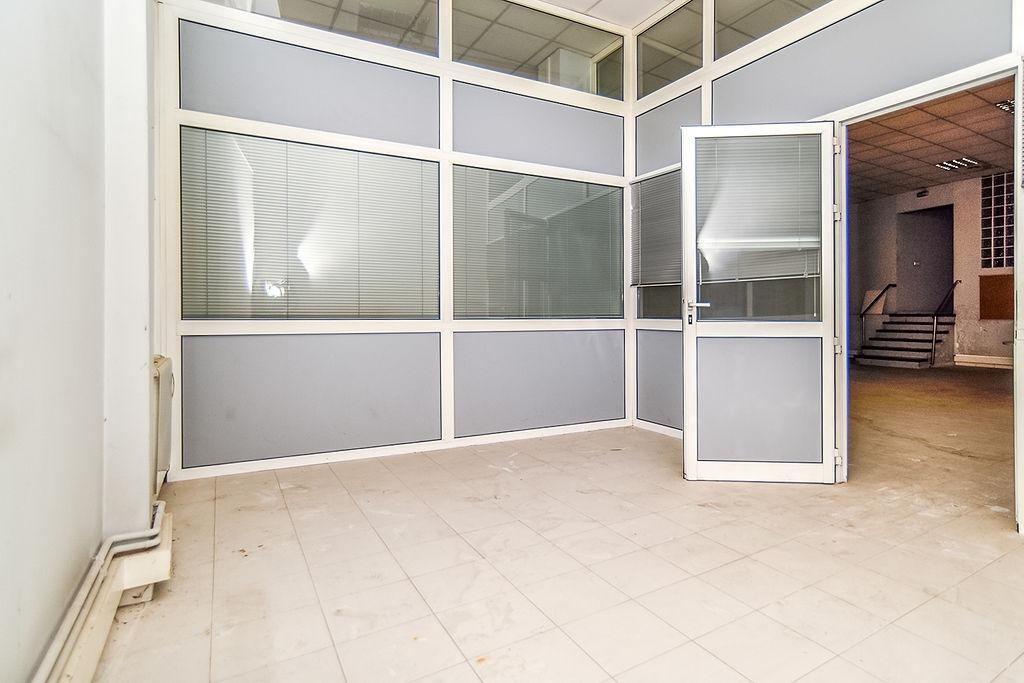 EN VENTA LOCAL COMERCIAL EN TORREDEMBARRA - foto 15