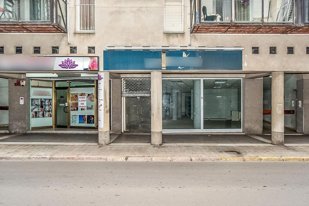 EN VENTA LOCAL COMERCIAL EN TORREDEMBARRA - foto 4