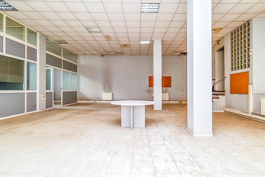 EN VENTA LOCAL COMERCIAL EN TORREDEMBARRA - foto 6