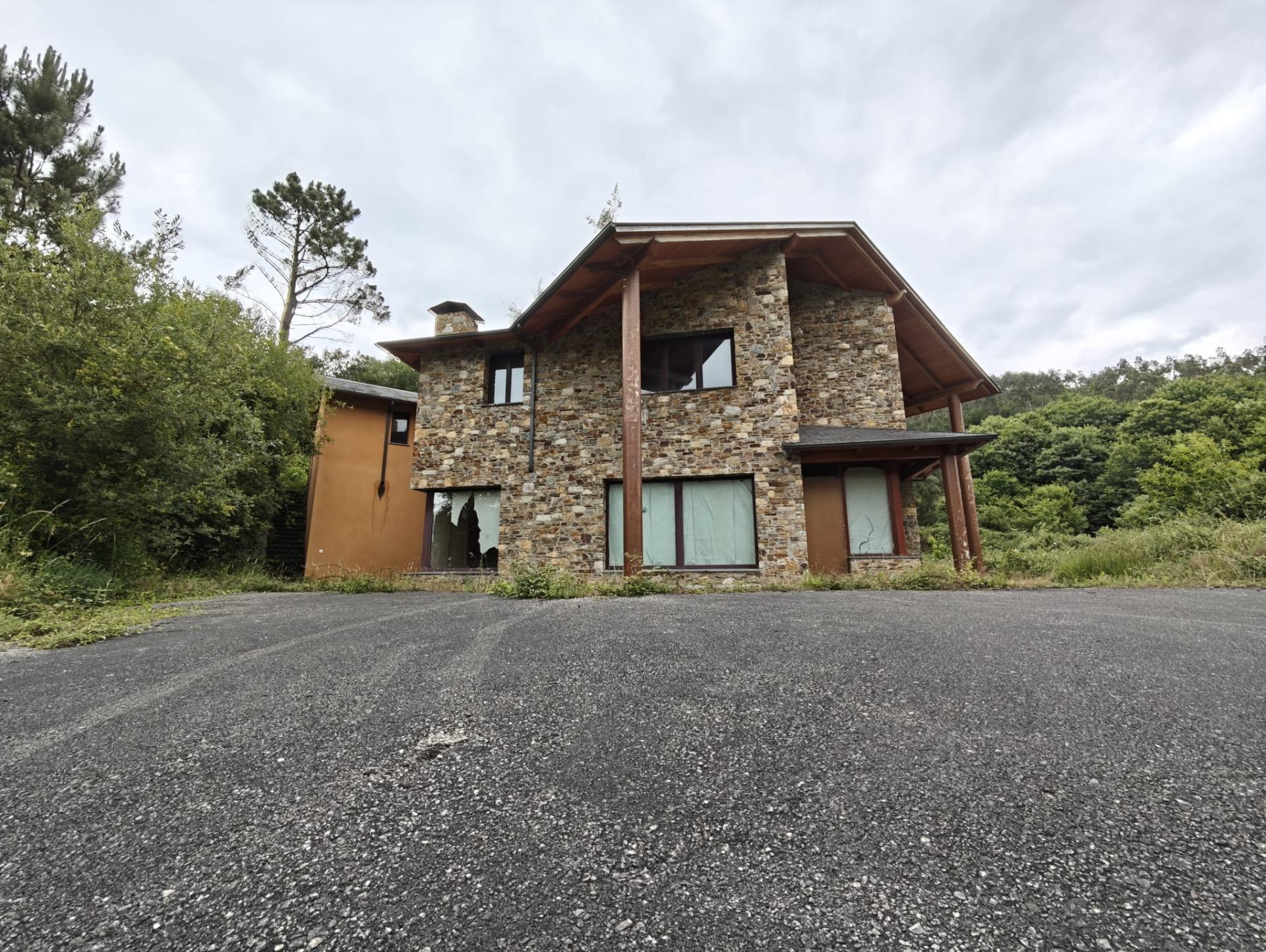 CHALET EN  VENTA EN VEGADEO - foto 46