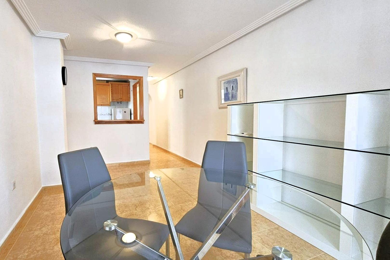 Apartamento céntrico, luminoso y espacioso (aprox. 65 m2 – 4 - foto 11