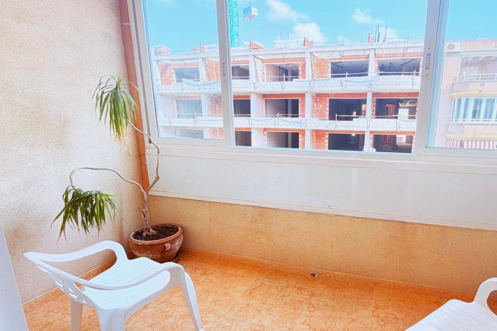 Apartamento céntrico, luminoso y espacioso (aprox. 65 m2 – 4 - foto 4