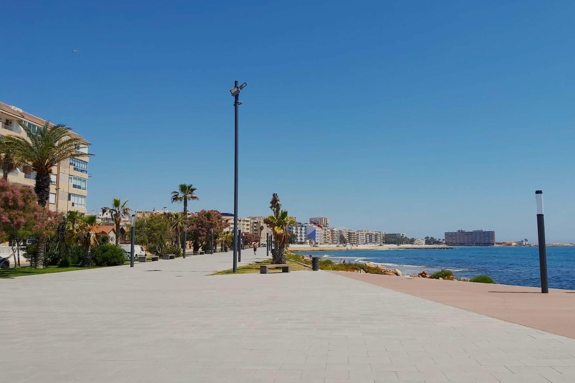 Apartamento céntrico, luminoso y espacioso (aprox. 65 m2 – 4 - foto 32