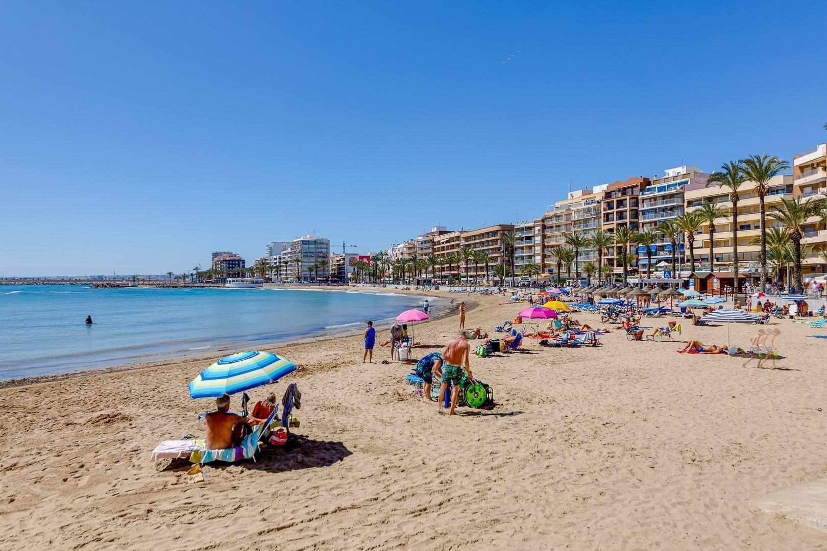 Apartamento céntrico, luminoso y espacioso (aprox. 65 m2 – 4 - foto 36