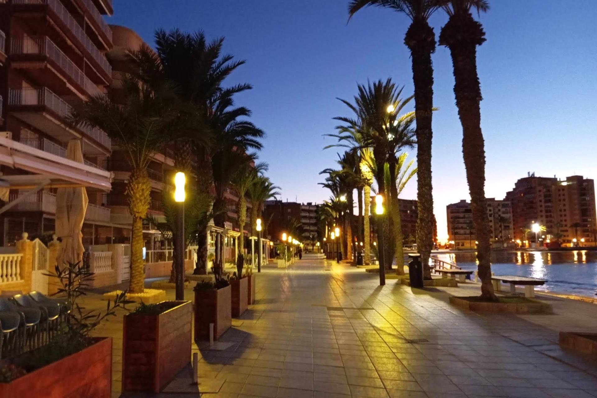 Apartamento céntrico, luminoso y espacioso (aprox. 65 m2 – 4 - foto 38