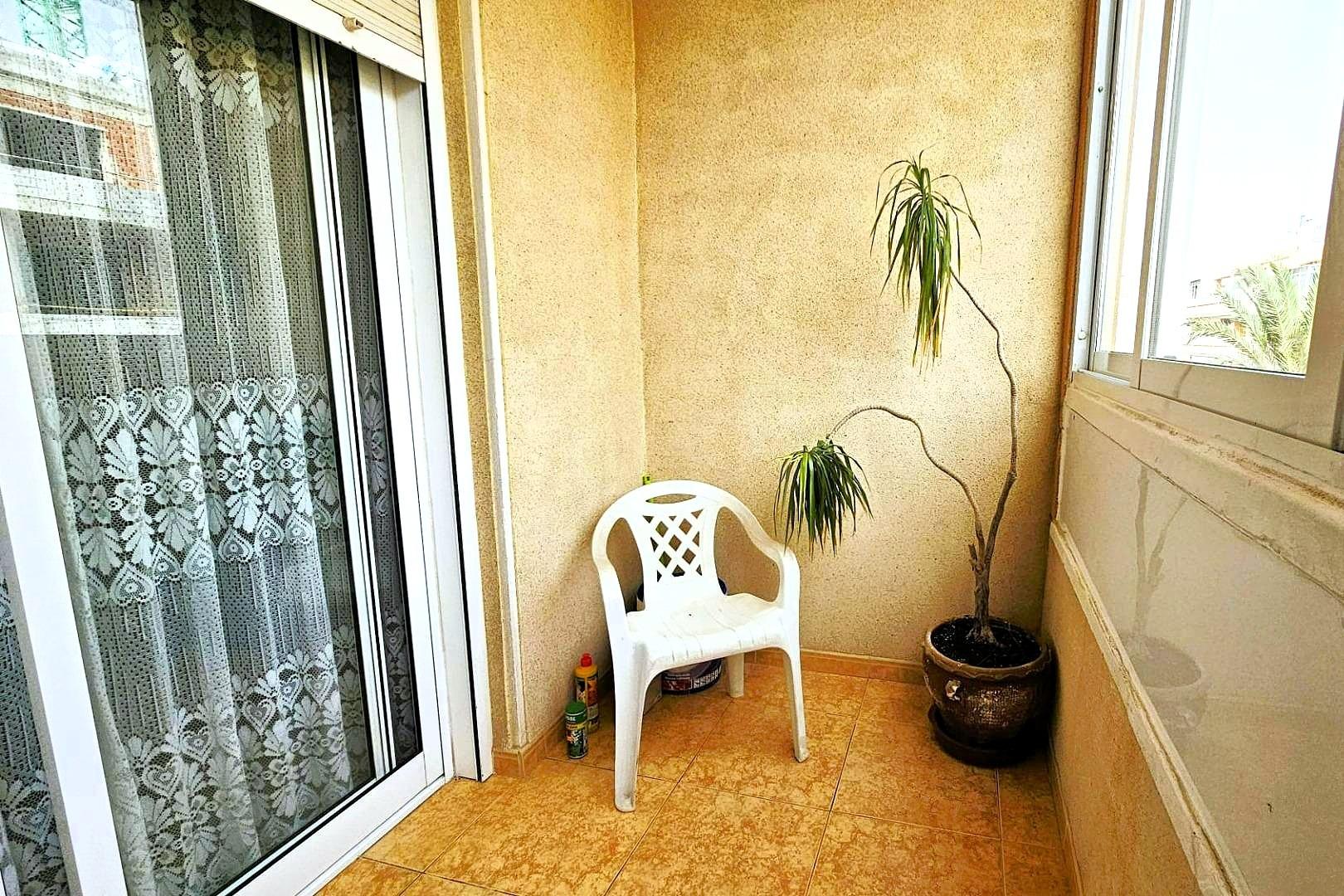 Apartamento céntrico, luminoso y espacioso (aprox. 65 m2 – 4 - foto 5
