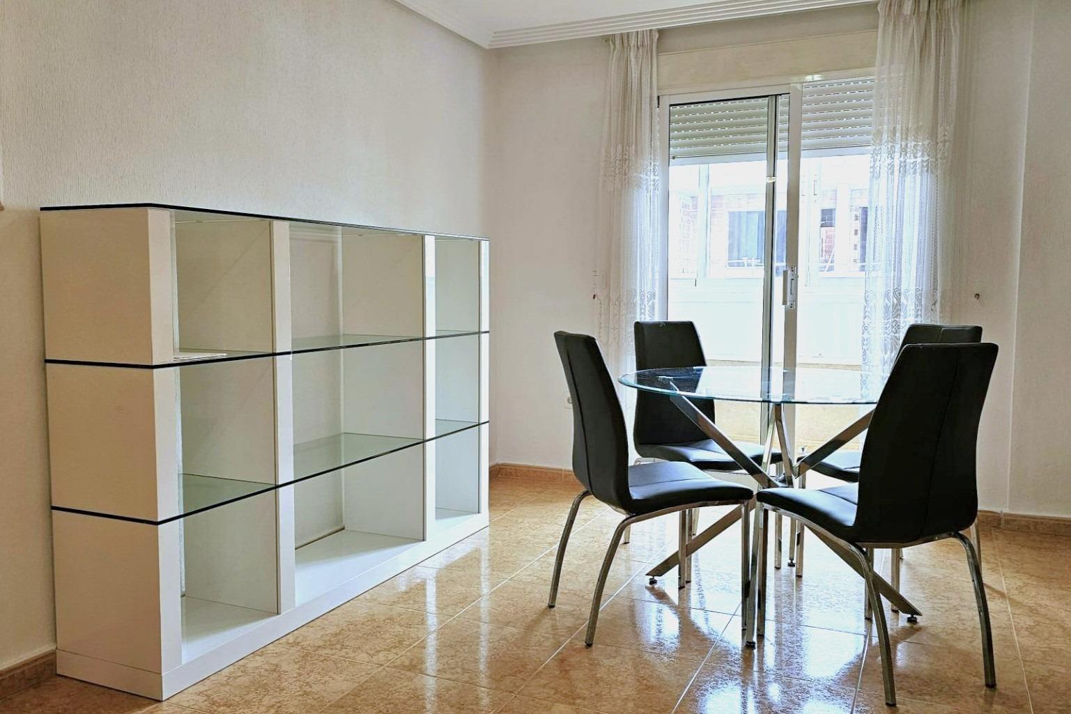 Apartamento céntrico, luminoso y espacioso (aprox. 65 m2 – 4 - foto 7