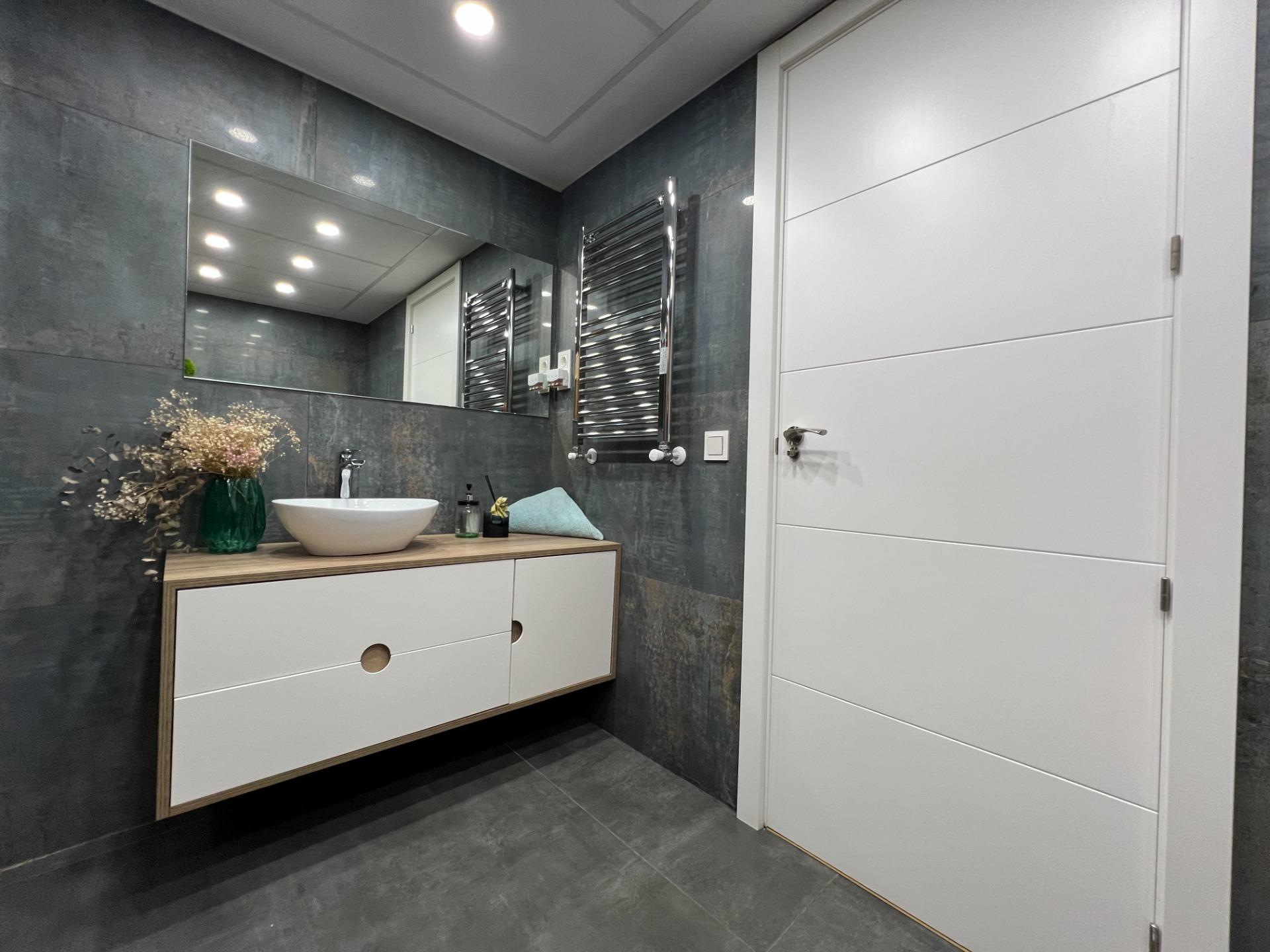 EXCLUSIVO CHALET LUJO TOTALMENTE REFORMADO EN VENTA - SIN HO - foto 37