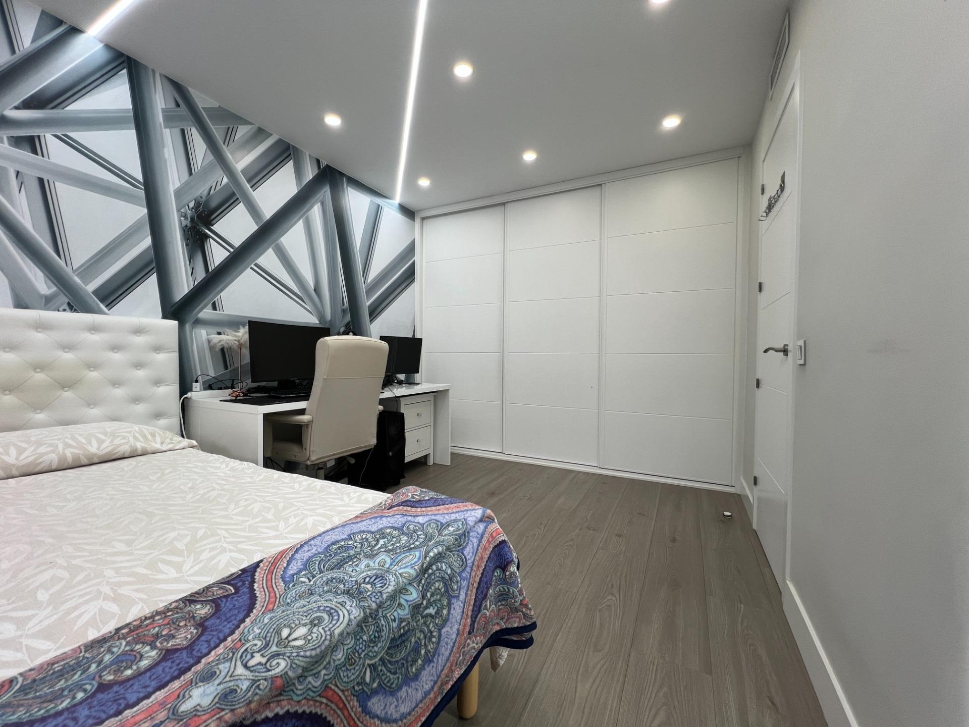 EXCLUSIVO CHALET LUJO TOTALMENTE REFORMADO EN VENTA - SIN HO - foto 39