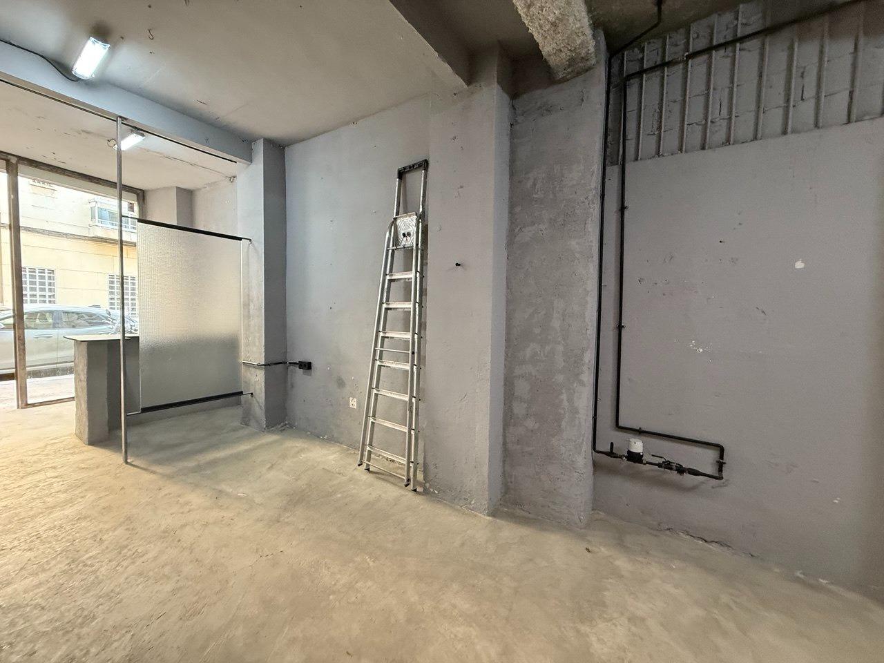 Local comercial 85m² en alquiler - El Pilar - foto 8