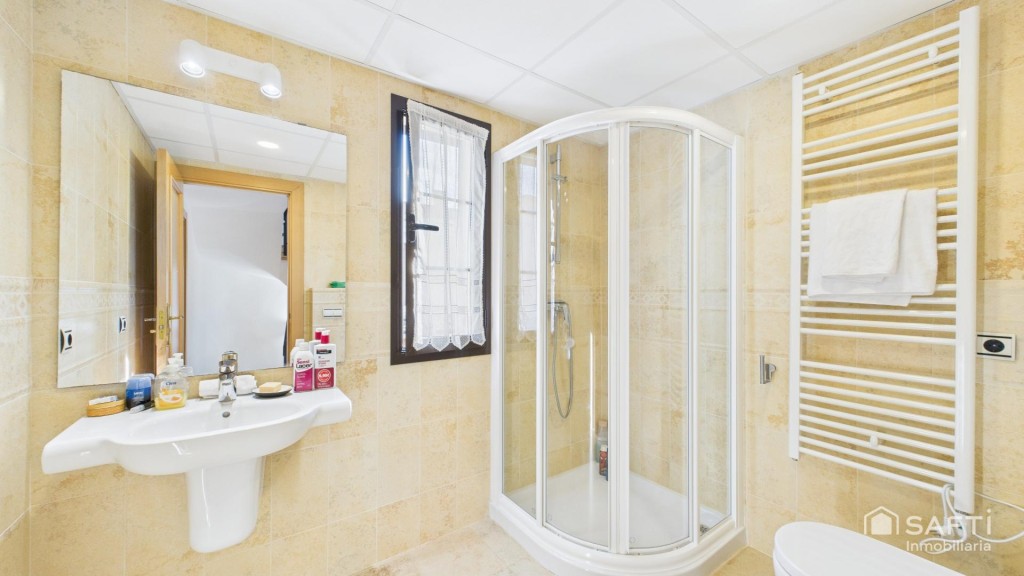Espectacular casa con piscina privada - Puig de Ros - Calle  - foto 20