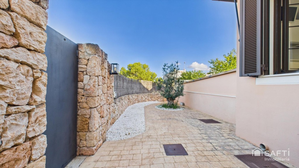 Villa de diseño amueblada y conectada en Puig de Ros – C/ Es - foto 33