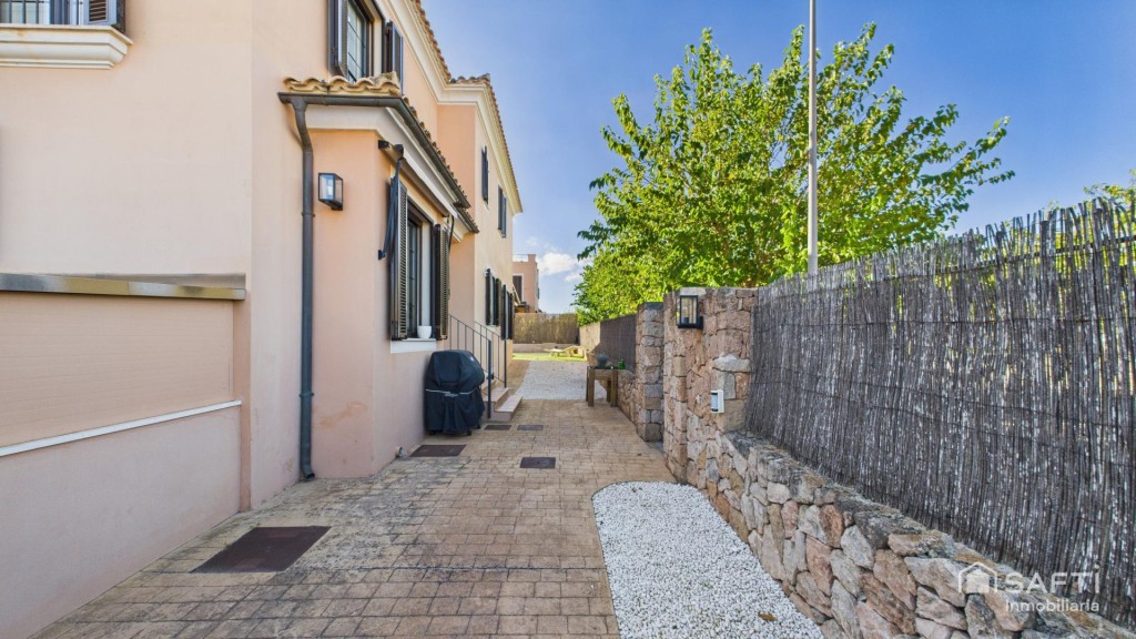 Villa de diseño amueblada y conectada en Puig de Ros – C/ Es - foto 35