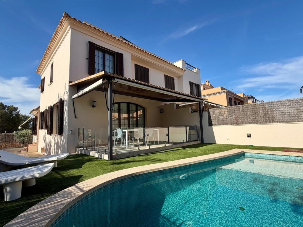 Villa de diseño amueblada y conectada en Puig de Ros – C/ Es - foto 48